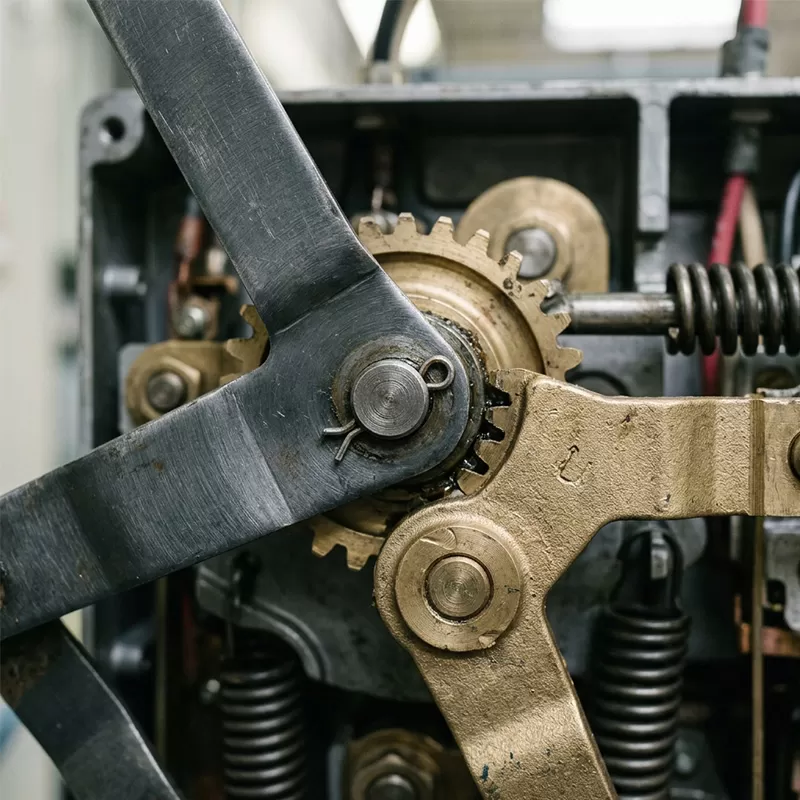 What is a Bus Tie Cabinet  (4)